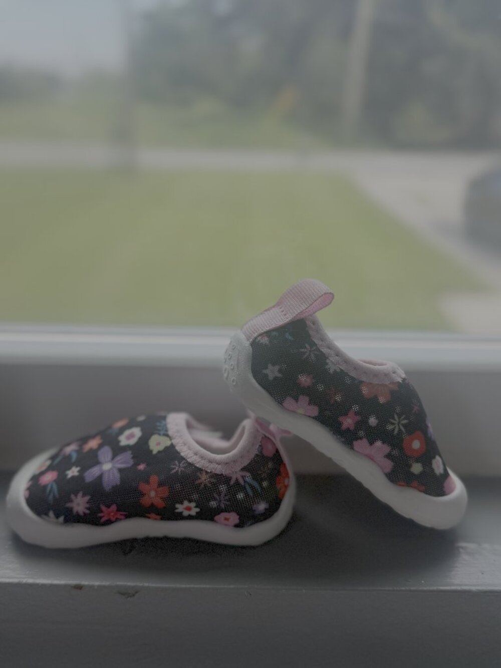 Floral Baby Girl Water Shoes Beach Pool Shoes Size 6-12 Months
